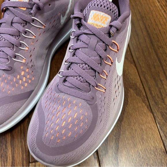 Nike Flex 2017 RN Violet Dust Running Shoes Size 7 - Picture 5 of 8